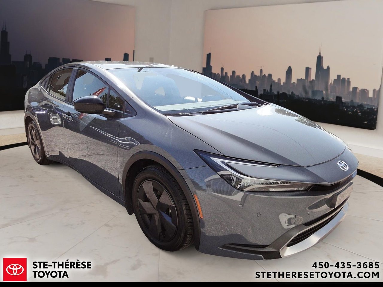 Toyota Prius Prime SE 2024-8