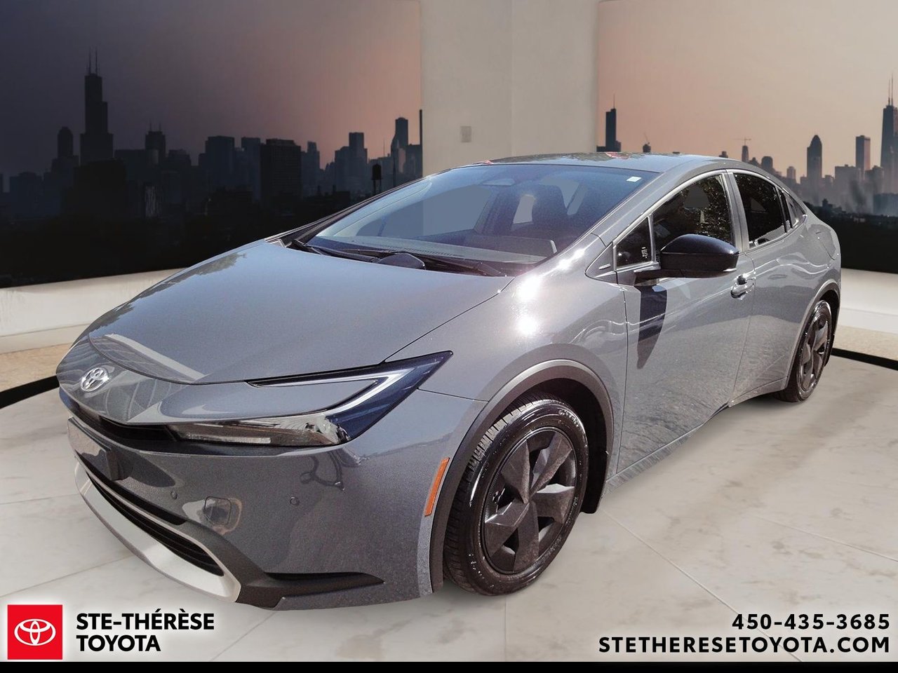 Toyota Prius Prime SE 2024-6