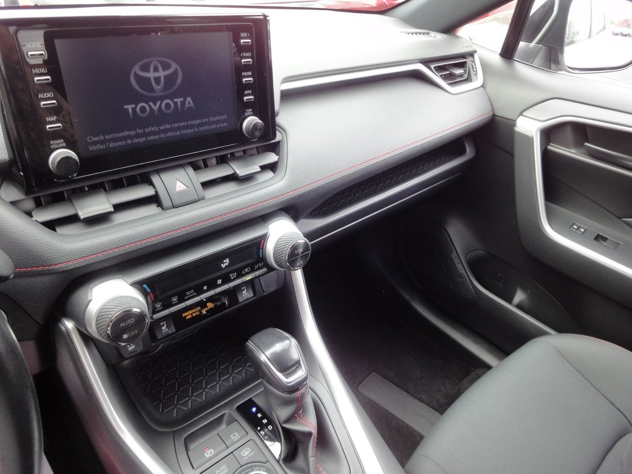 Toyota RAV4 Prime SE 2021-14
