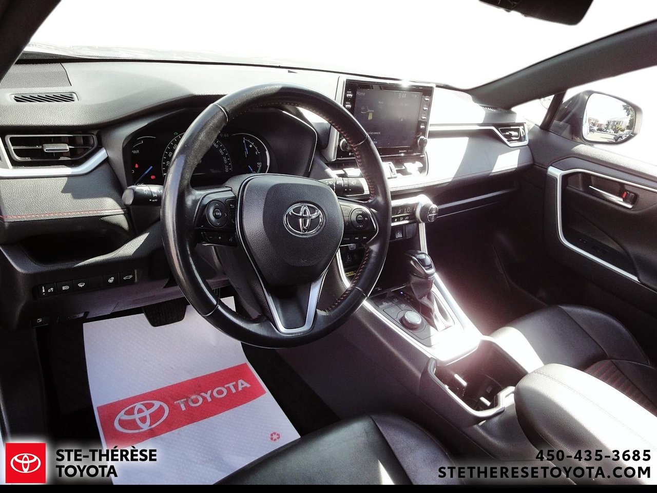 2022 Toyota RAV4 Prime XSE-13