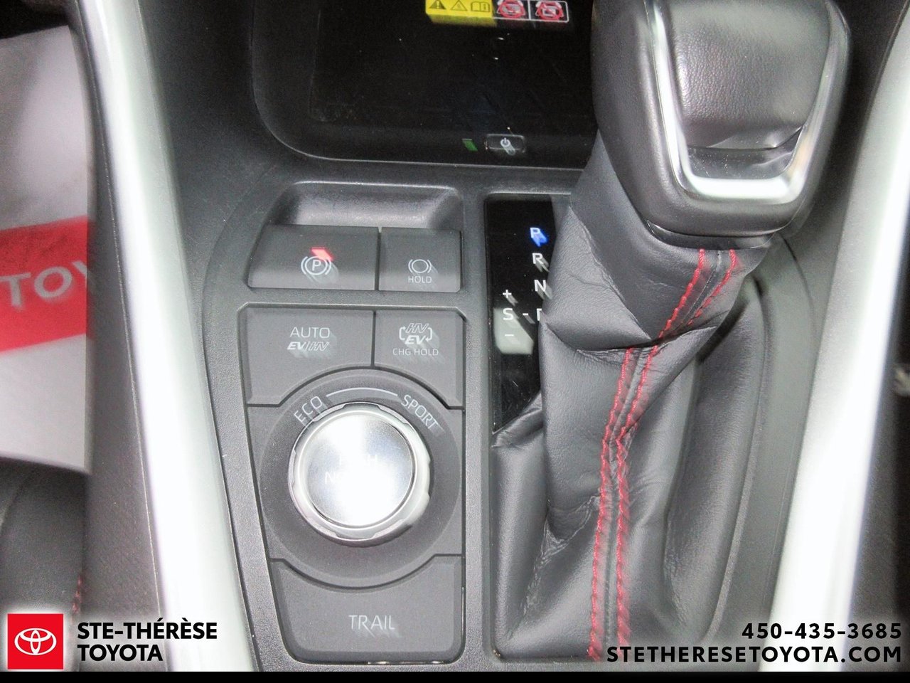 Toyota RAV4 Prime XSE 2023-15