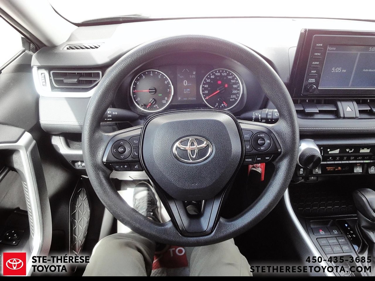 2021 Toyota RAV4 LE AWD-16