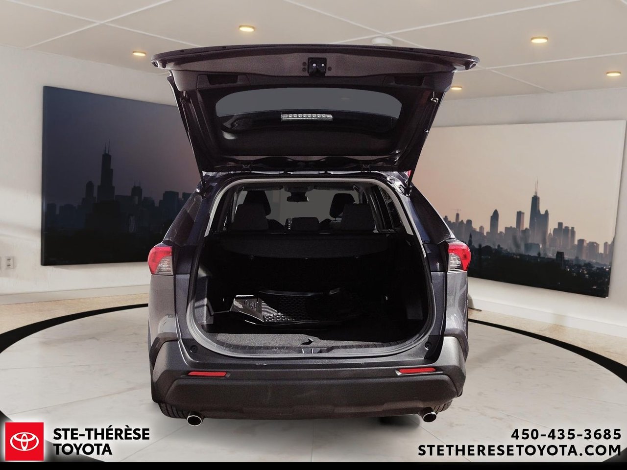 2021 Toyota RAV4 Hybrid LE AWD-6