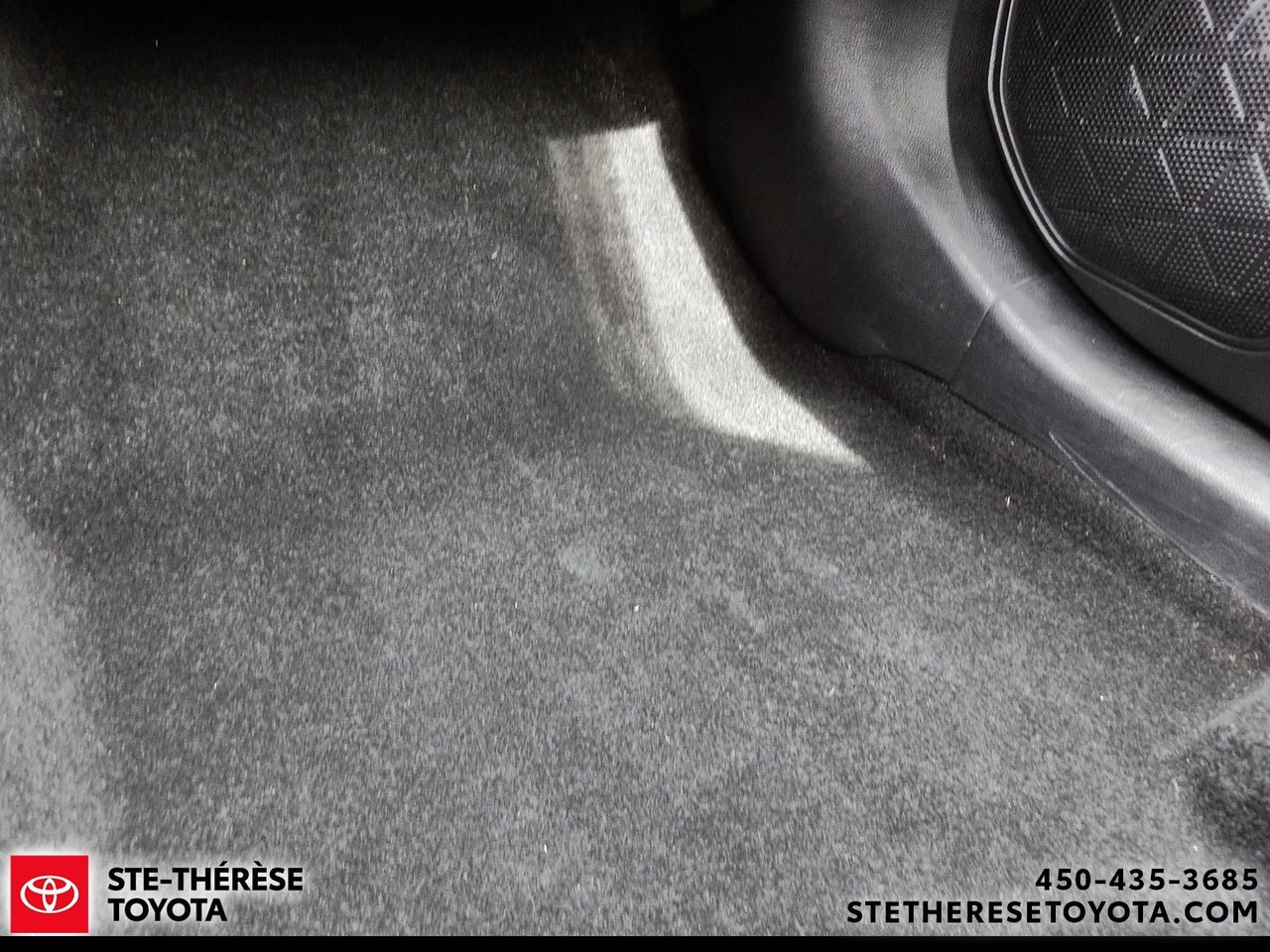 2021 Toyota RAV4 LE-15