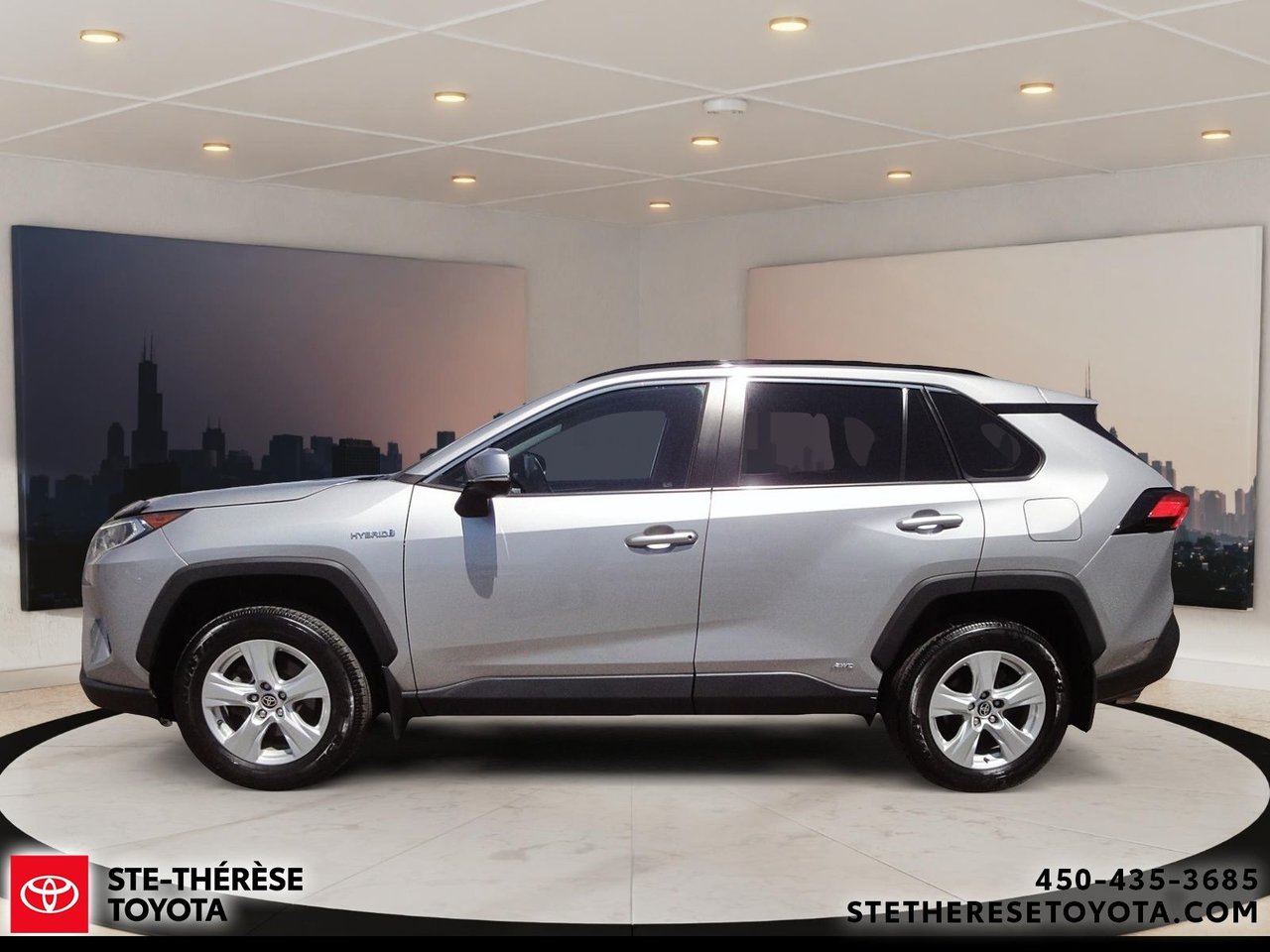 Toyota RAV4 XLE AWD HYBRID 2021-0