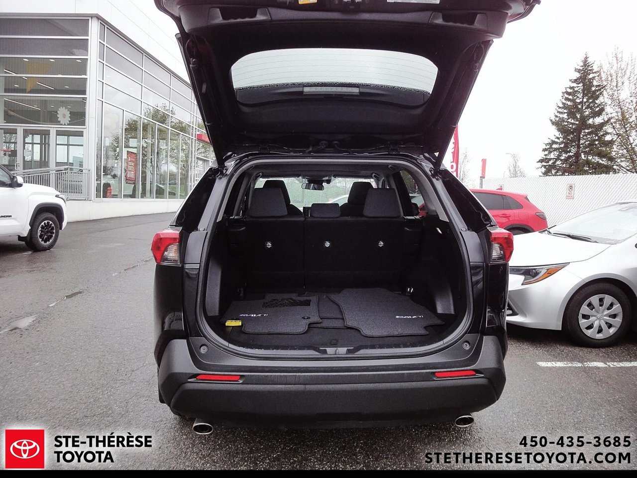 2022 Toyota RAV4 XLE AWD-6