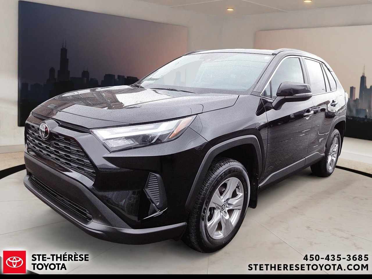 2022 Toyota RAV4 XLE AWD-2