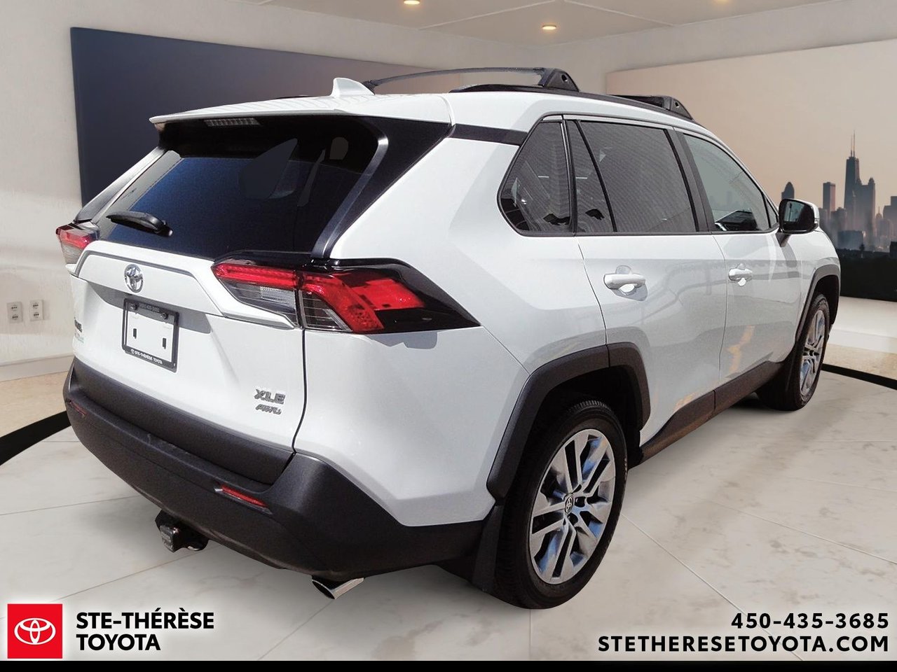 Toyota RAV4 XLE Premium 2023-3