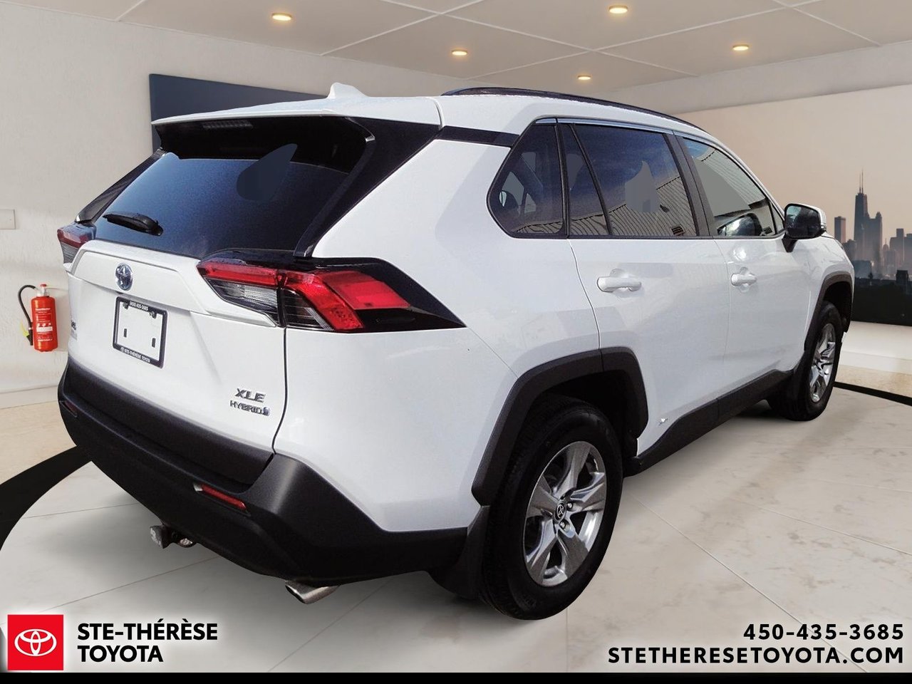 2024 Toyota RAV4 Hybrid XLE awd-6
