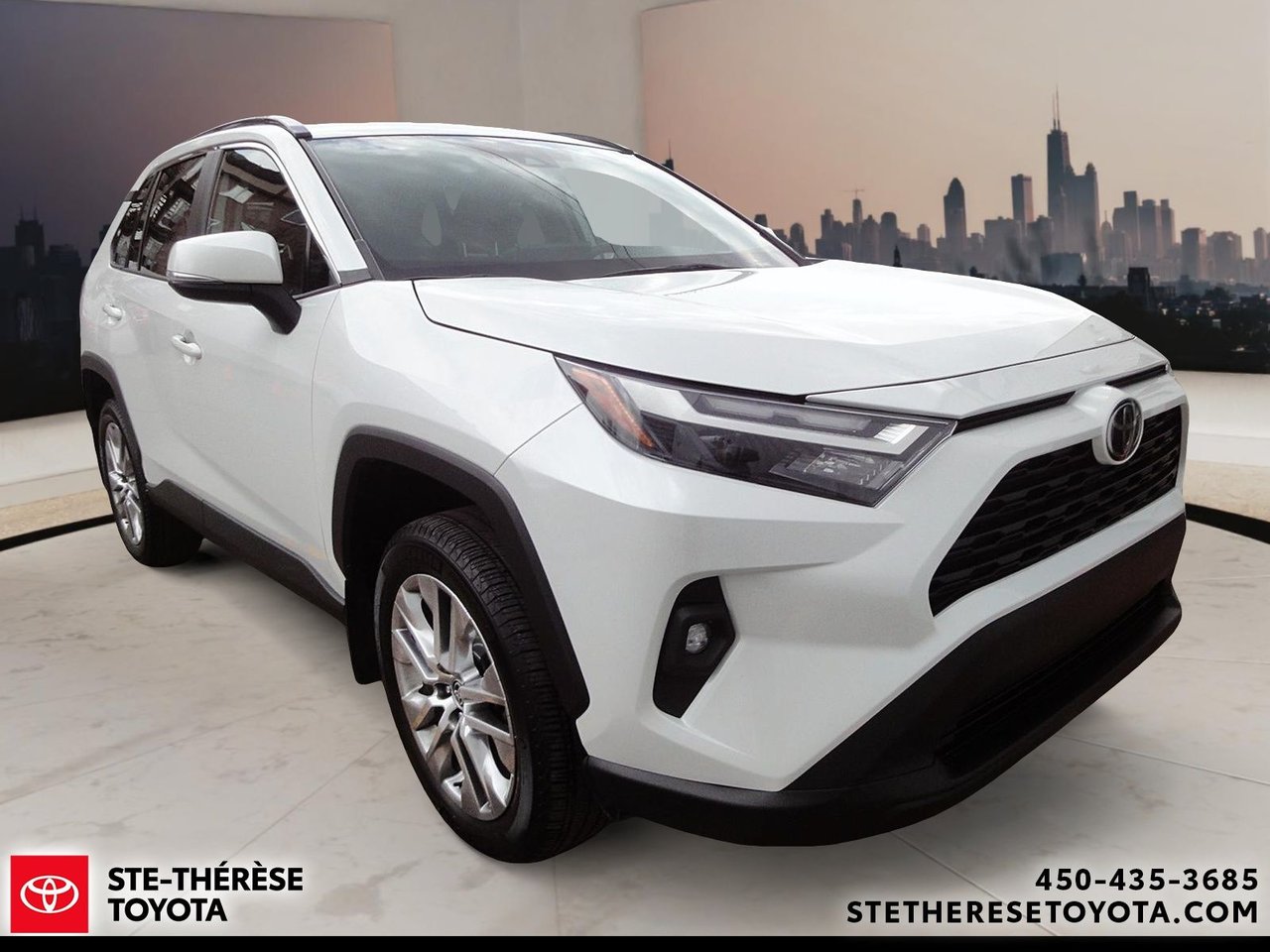 Toyota RAV4 XLE AWD Premium 2024-2