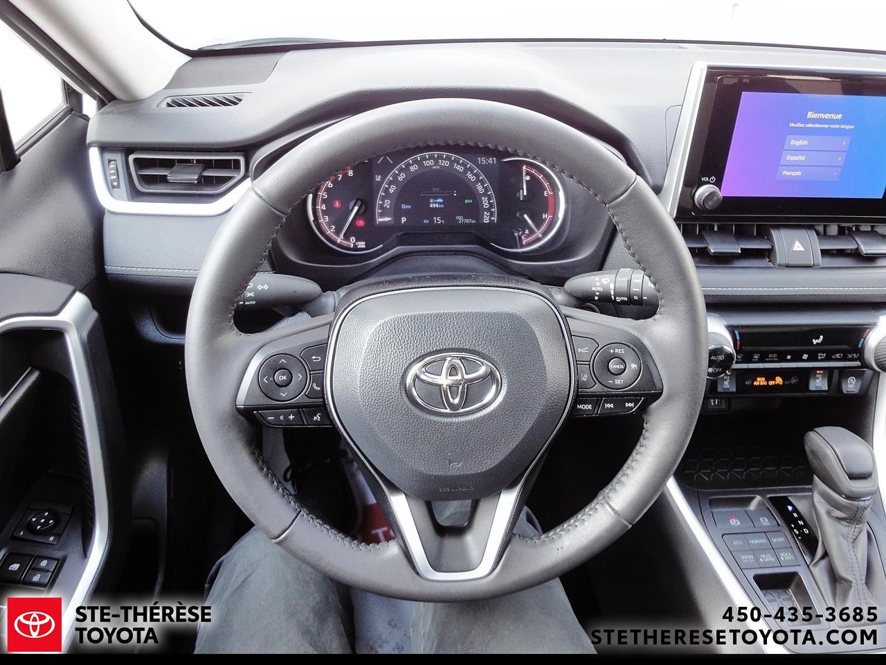 Toyota RAV4 XLE AWD 2024-15