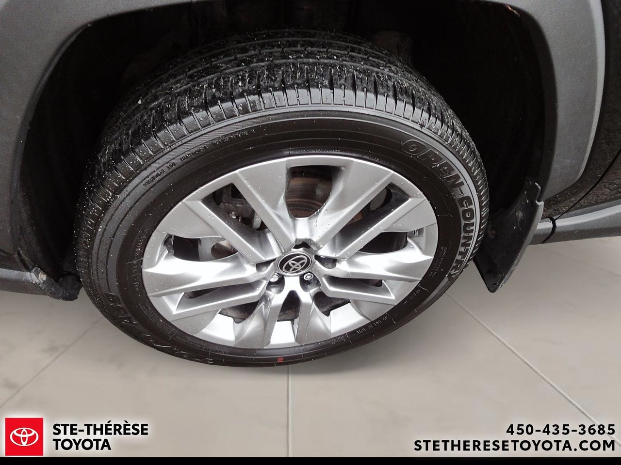 Toyota RAV4 XLE AWD Groupe Premium 2024-1