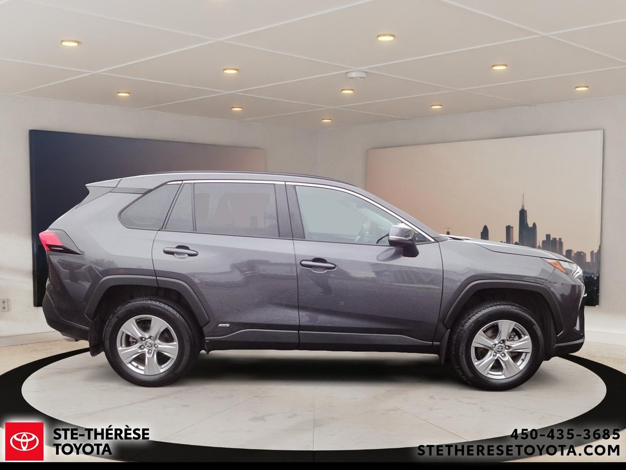 2024 Toyota RAV4 Hybrid XLE AWD-3