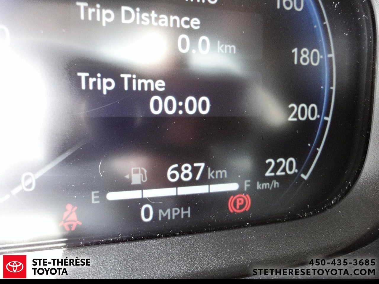 Toyota RAV4 Hybrid Limited 2025-16