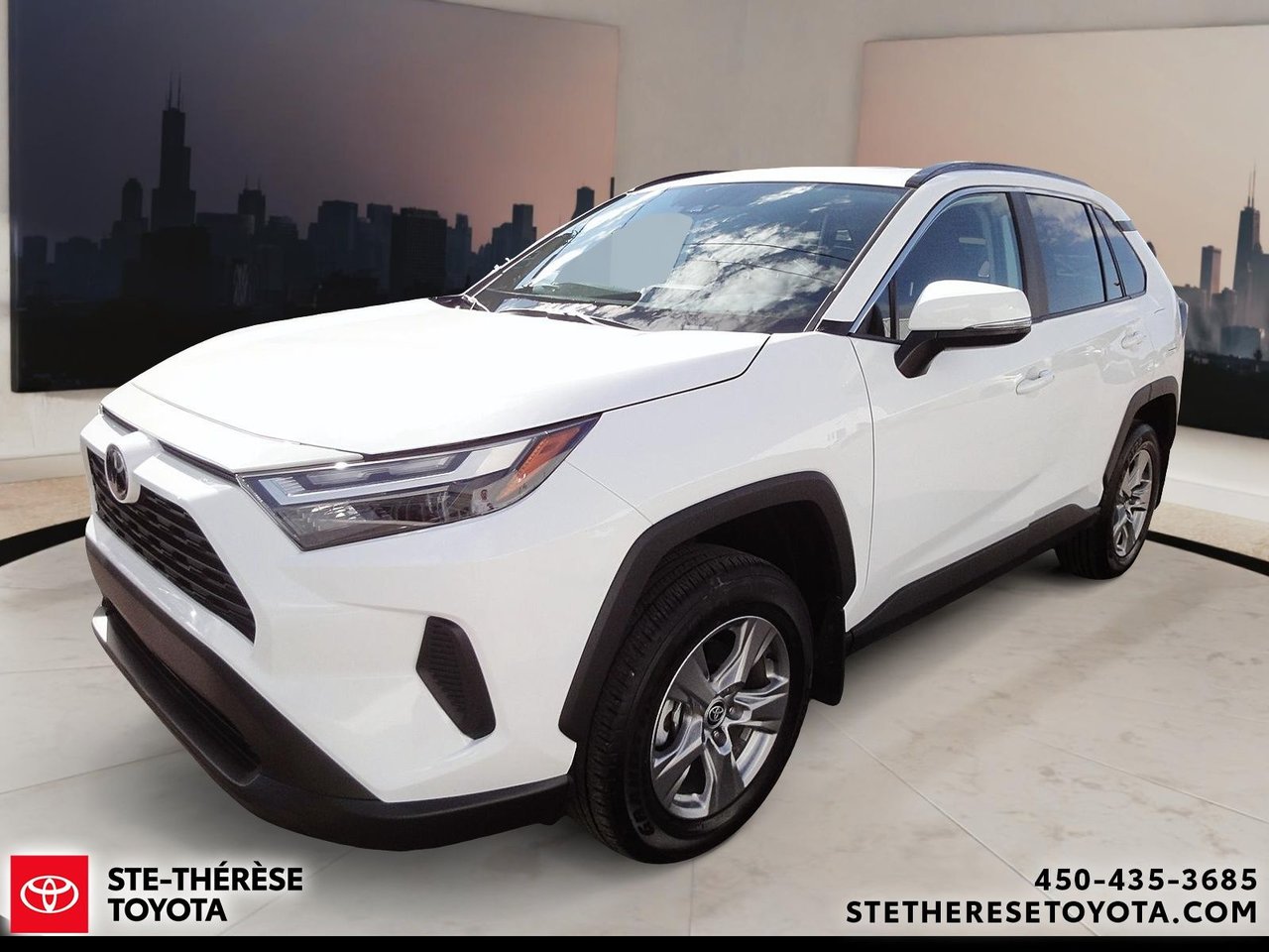 2025 Toyota RAV4 XLE-2