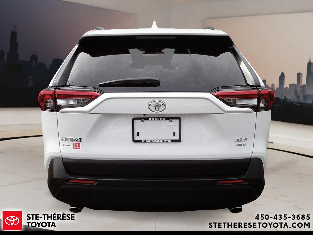 2025 Toyota RAV4 XLE-4