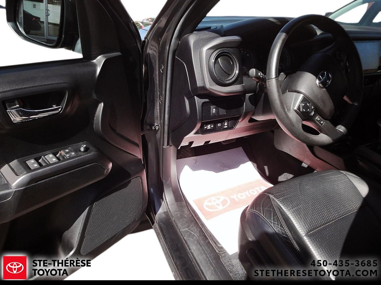 2021 Toyota Tacoma TRD Sport Premium-10