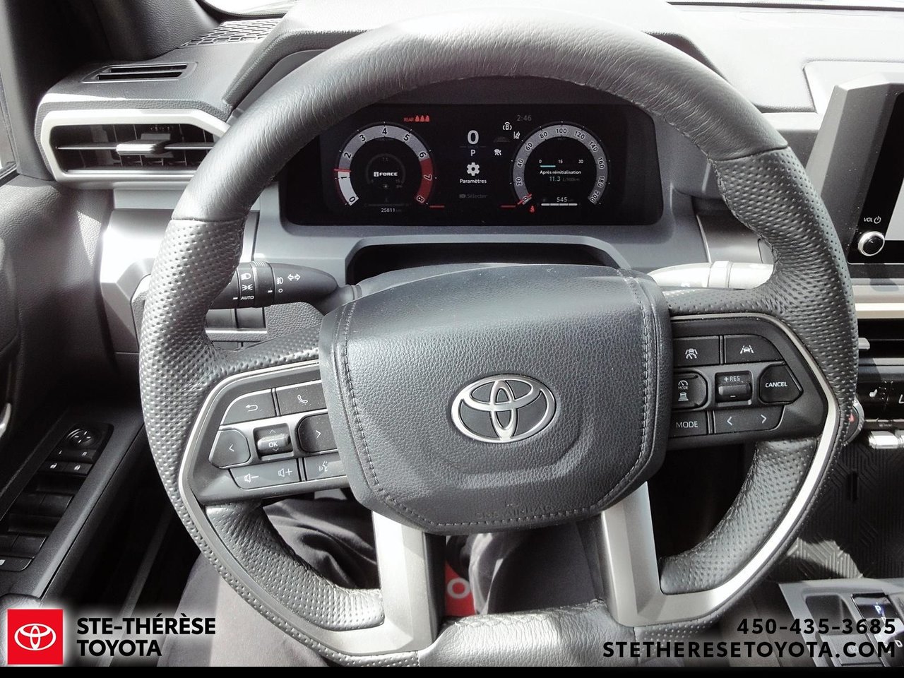 2024 Toyota Tacoma TRD SPORT 4X4-17