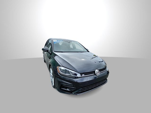 2018 Volkswagen Golf R BASE