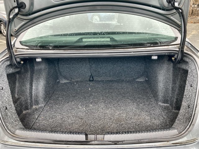 Volkswagen Jetta Sedan Manual Trendline+ 2016