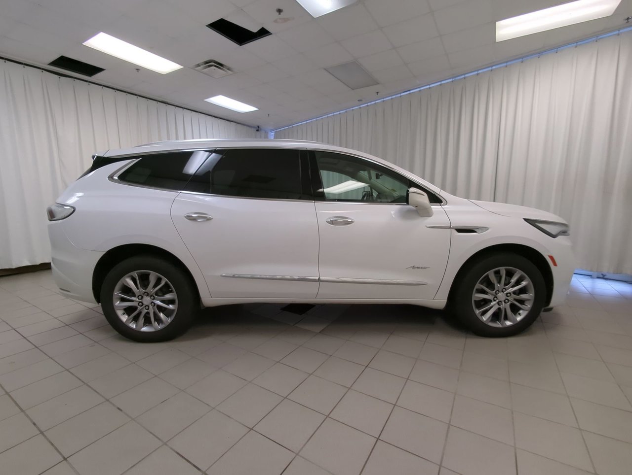 2022 Buick Enclave Avenir-8