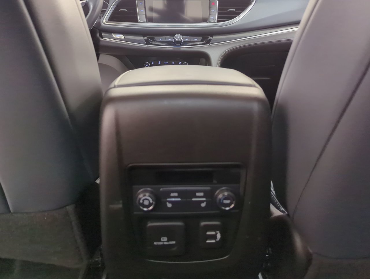 2023 Buick Enclave Premium-20