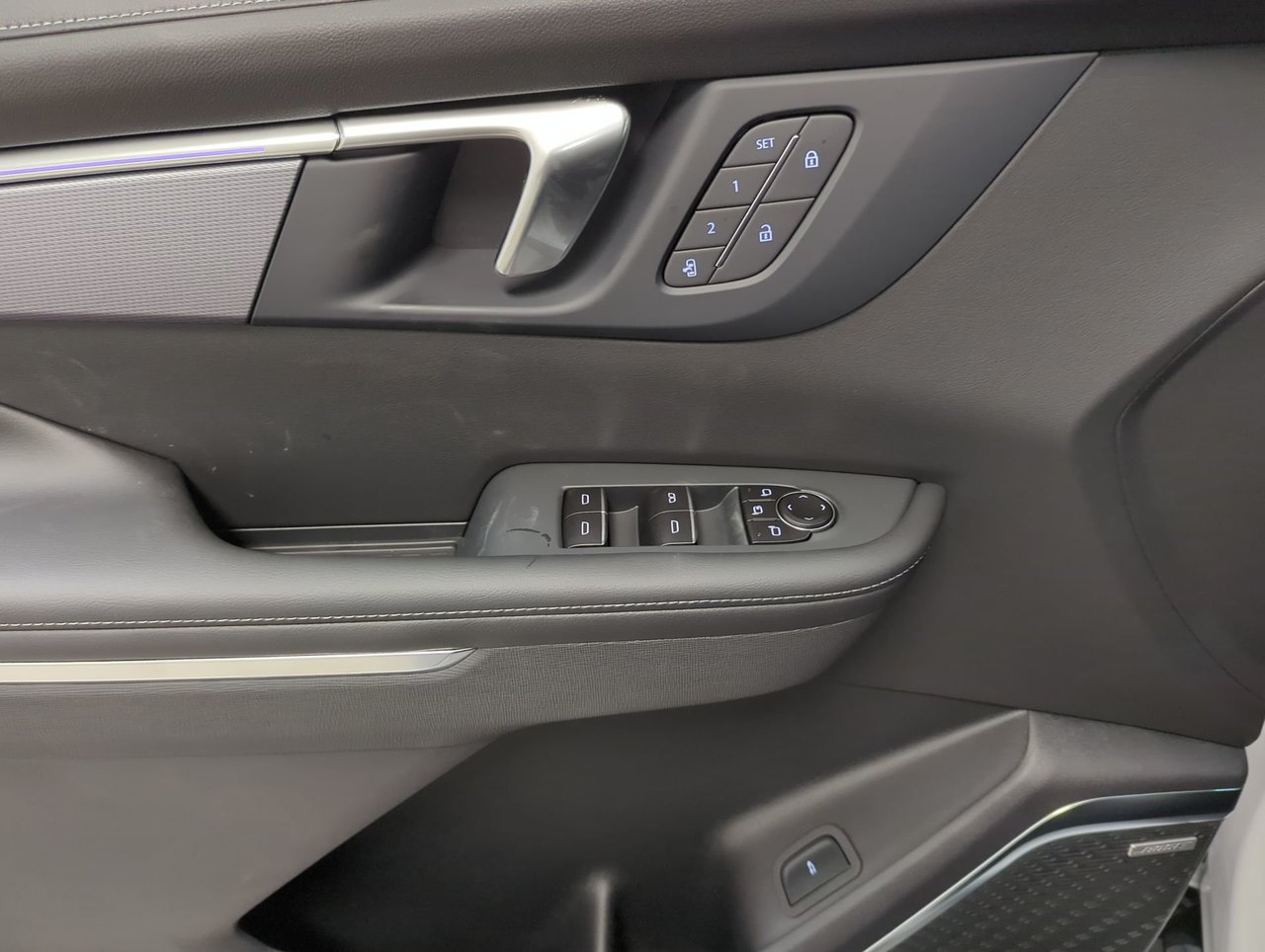 2026 Buick Enclave Sport Touring-12