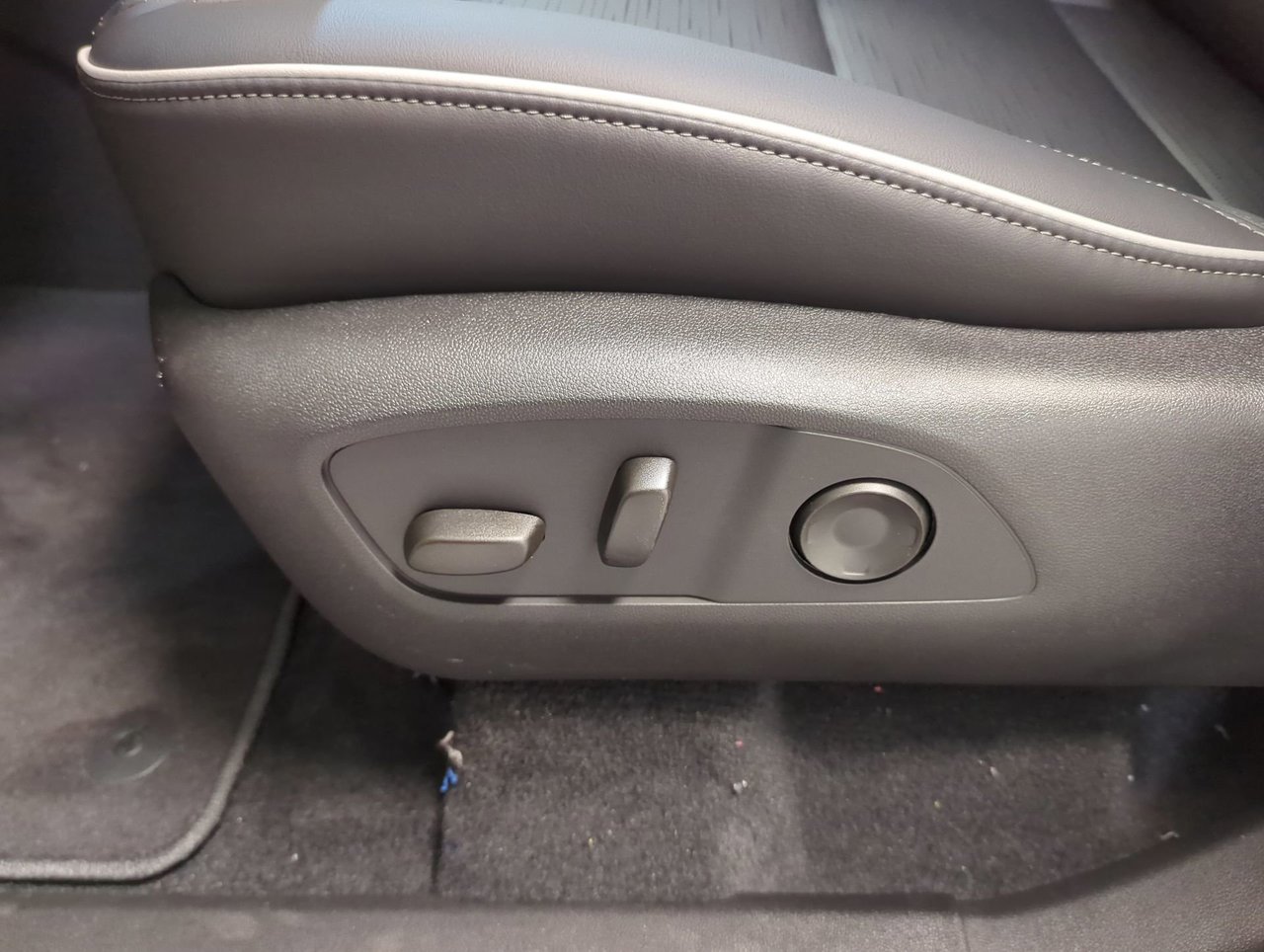 2026 Buick Enclave Sport Touring-11