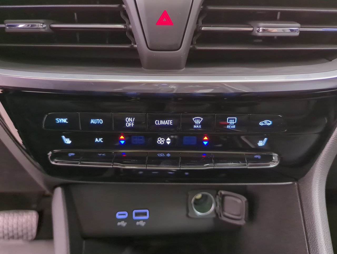 2024 Buick Encore GX Avenir-17