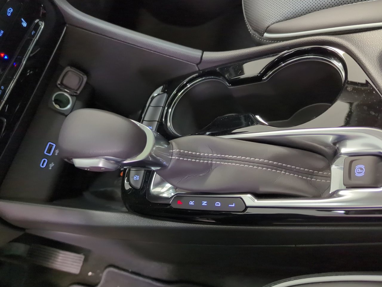 2024 Buick Encore GX Avenir-18