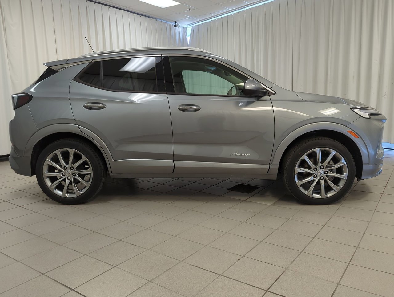 2024 Buick Encore GX Avenir-8