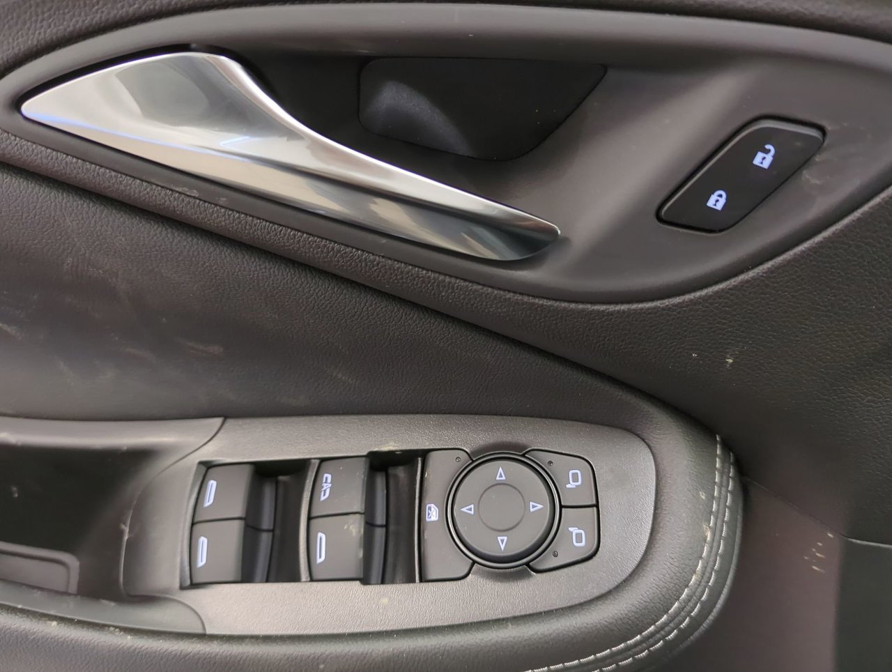 2025 Buick Encore GX Preferred-12