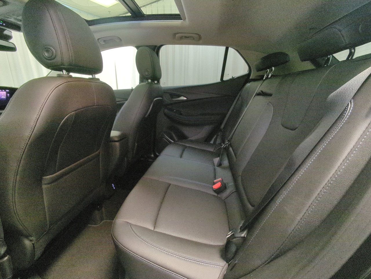 2025 Buick Encore GX Sport Touring-21