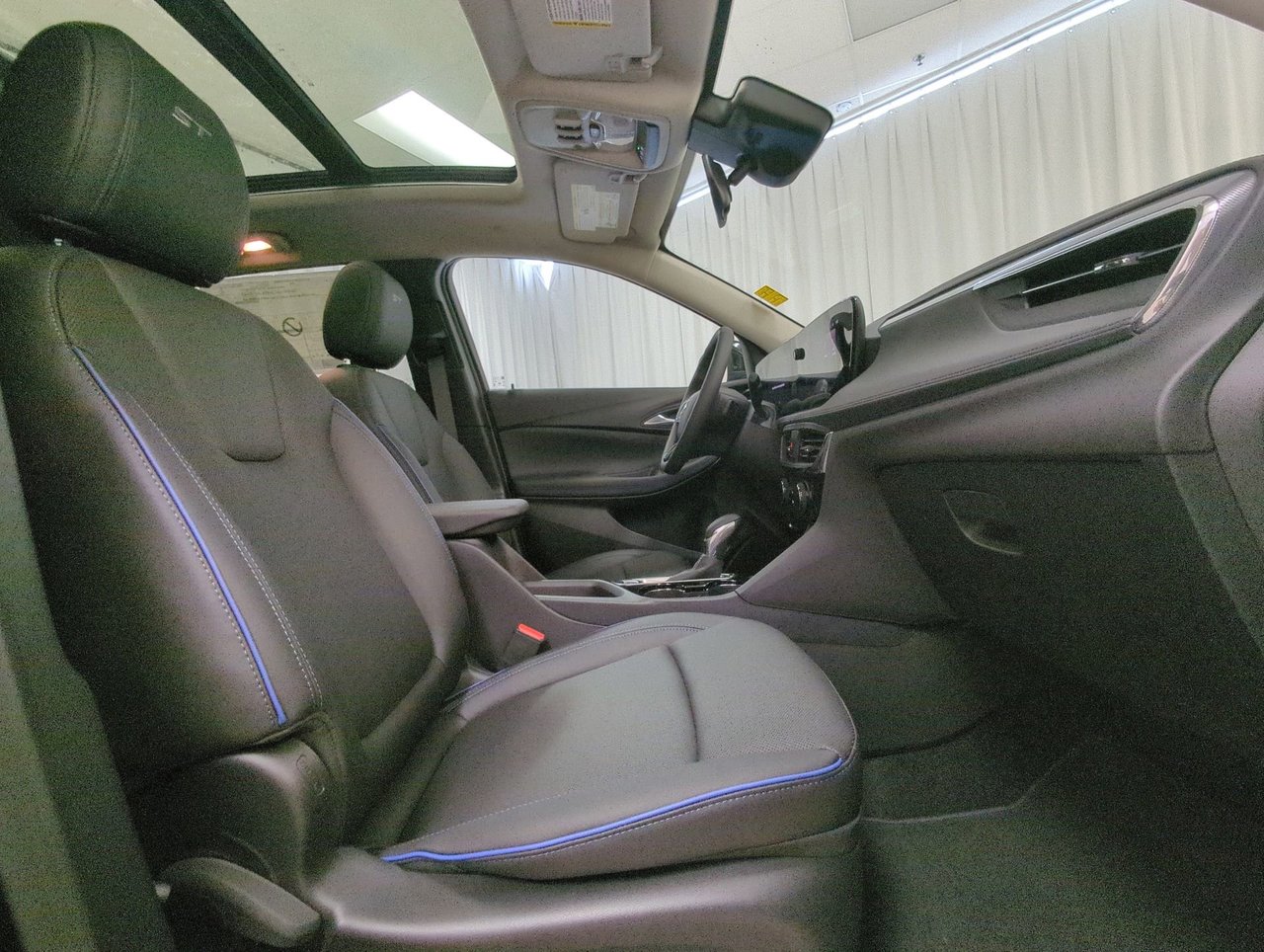 2025 Buick Encore GX Sport Touring-23