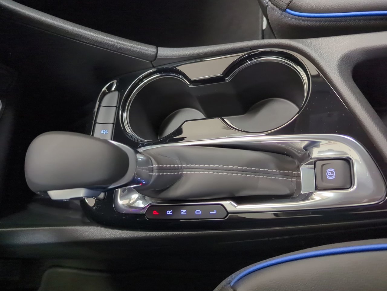 2026 Buick Encore GX Sport Touring-18