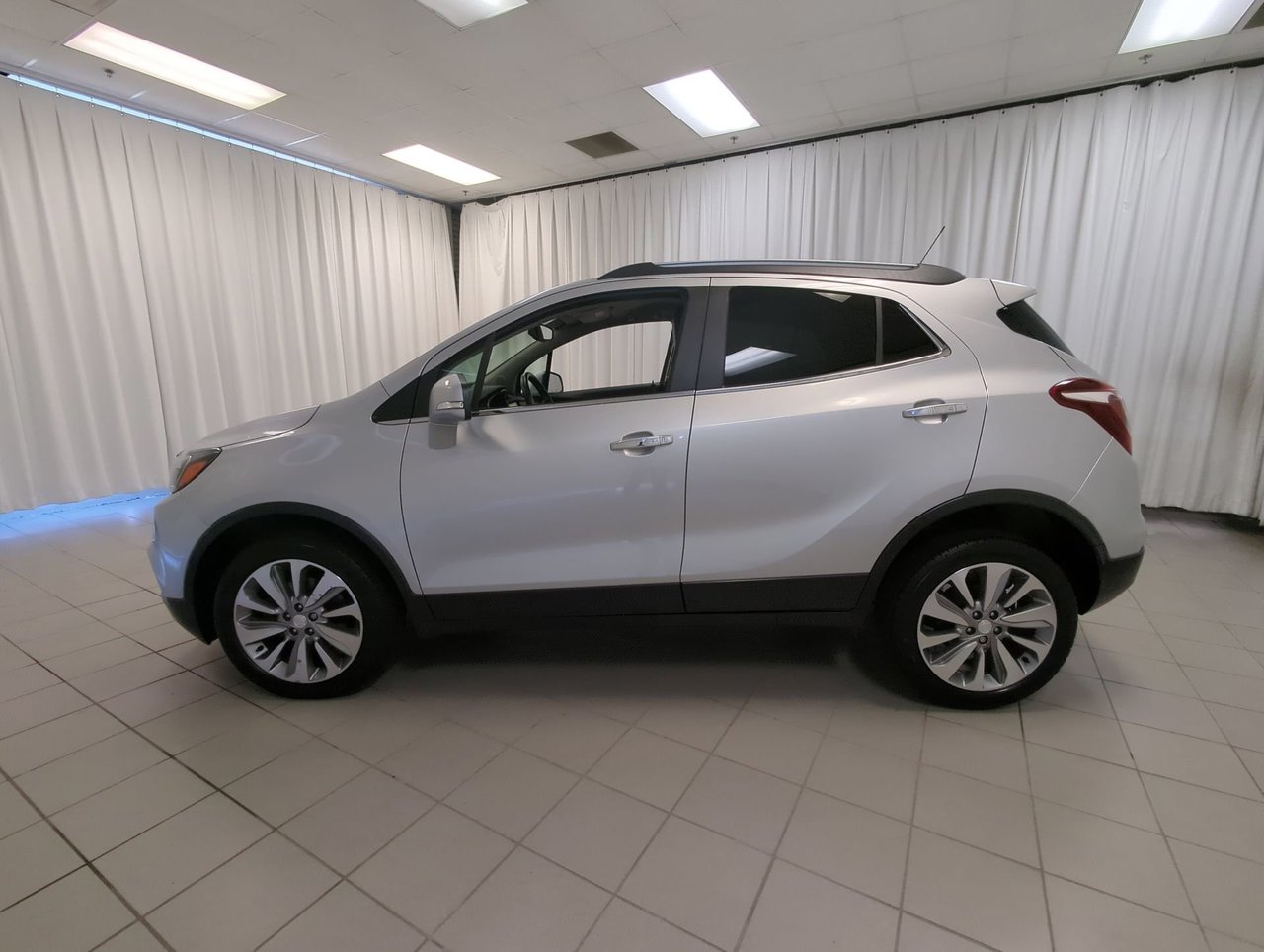2017 Buick Encore Preferred-4