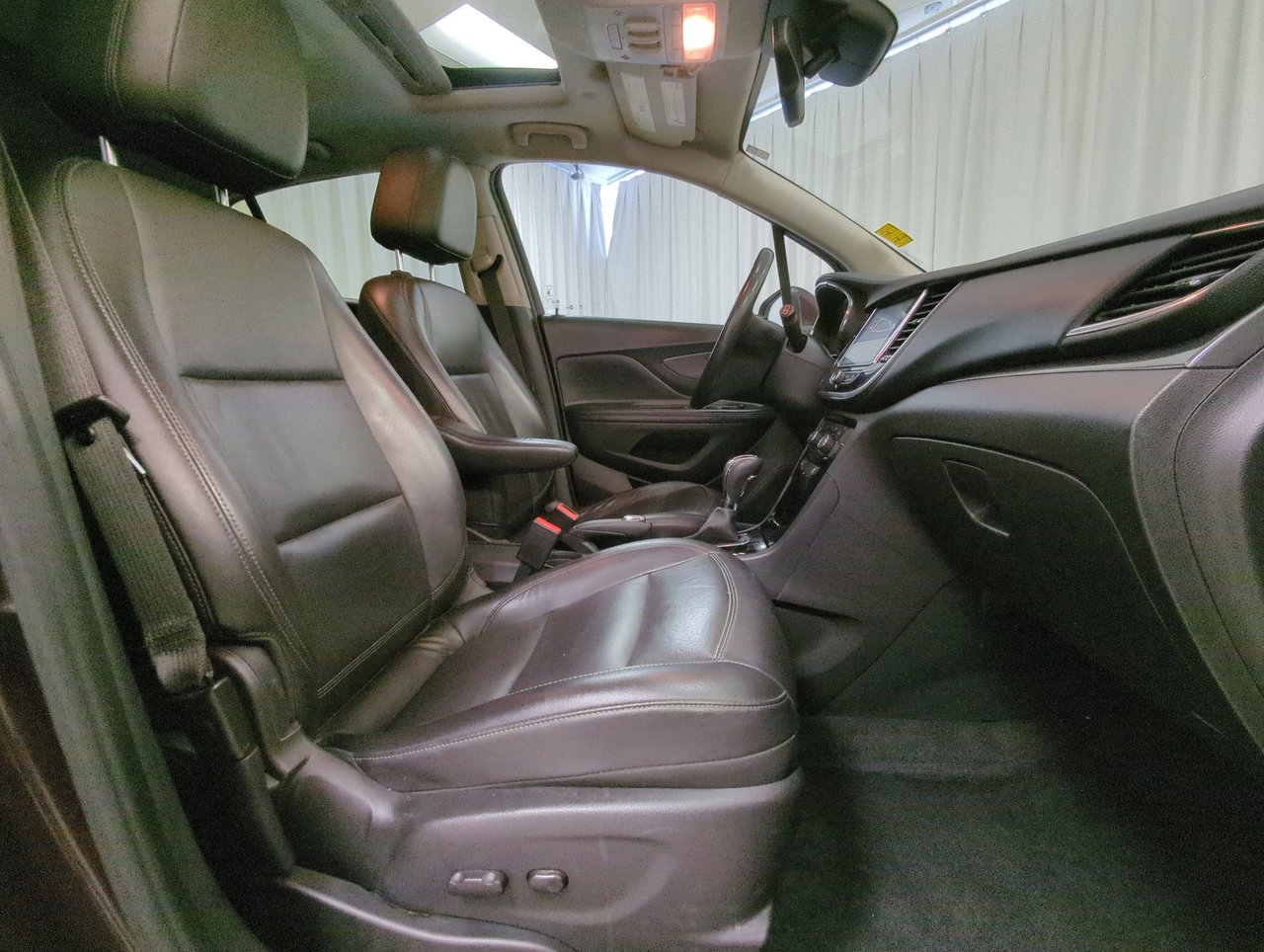 2018 Buick Encore Essence-23