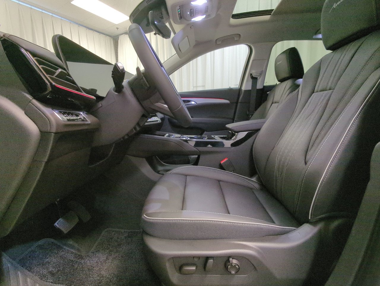 2026 Buick Envision Avenir-10