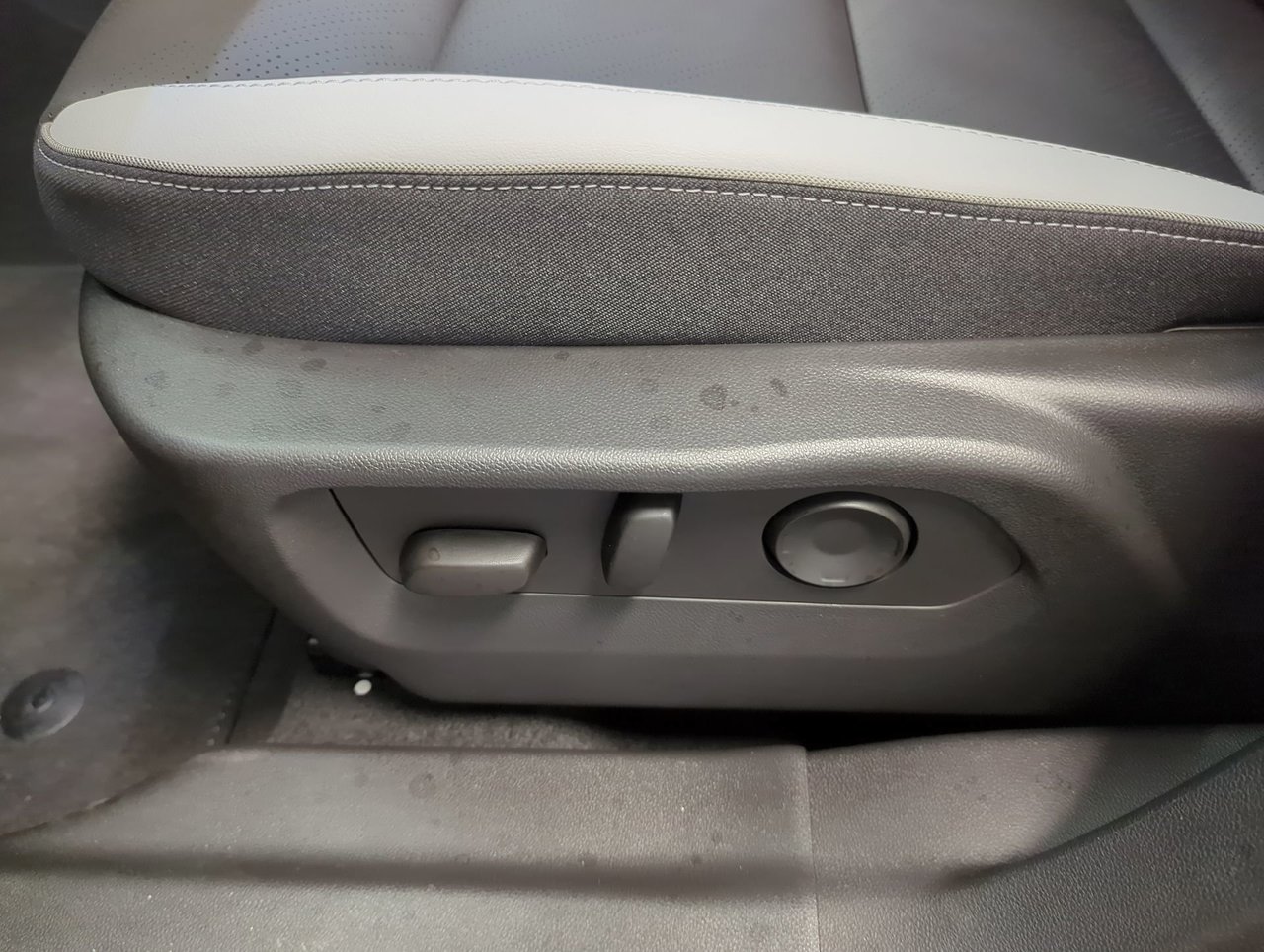 2026 Buick Envision Sport Touring-11