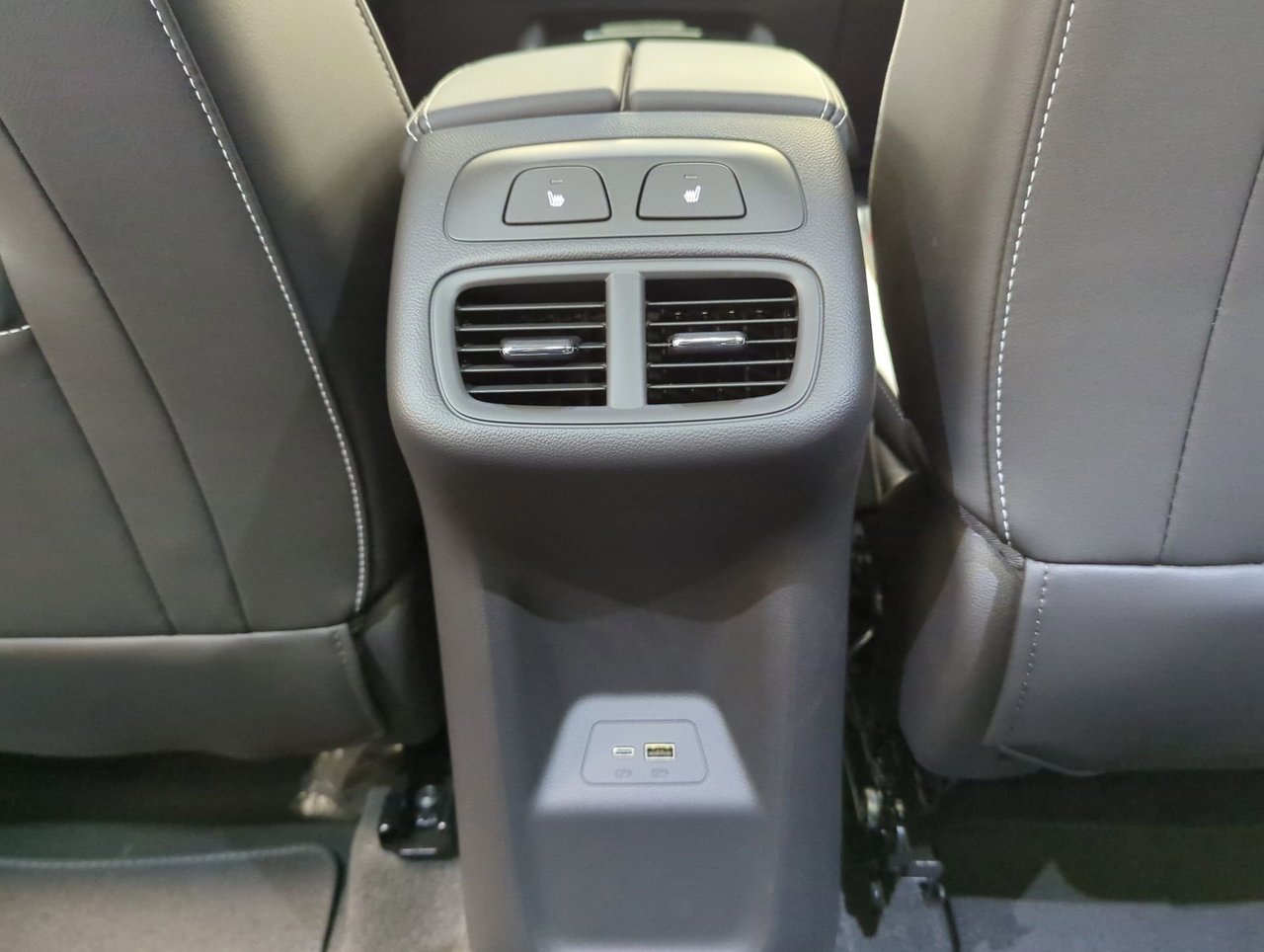 2026 Buick Envision Sport Touring-20