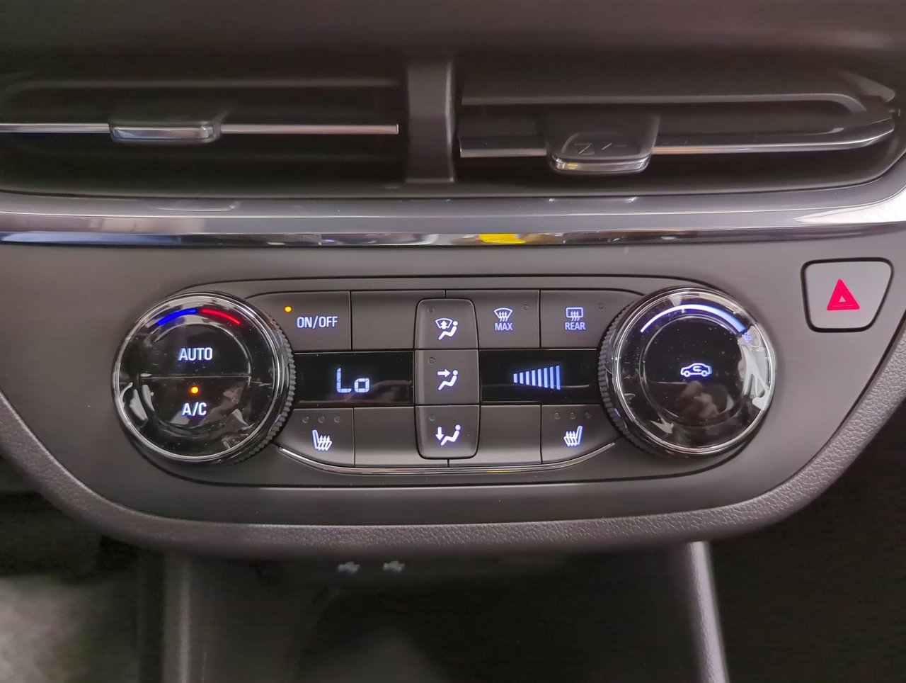 2025 Buick Envista Preferred-17