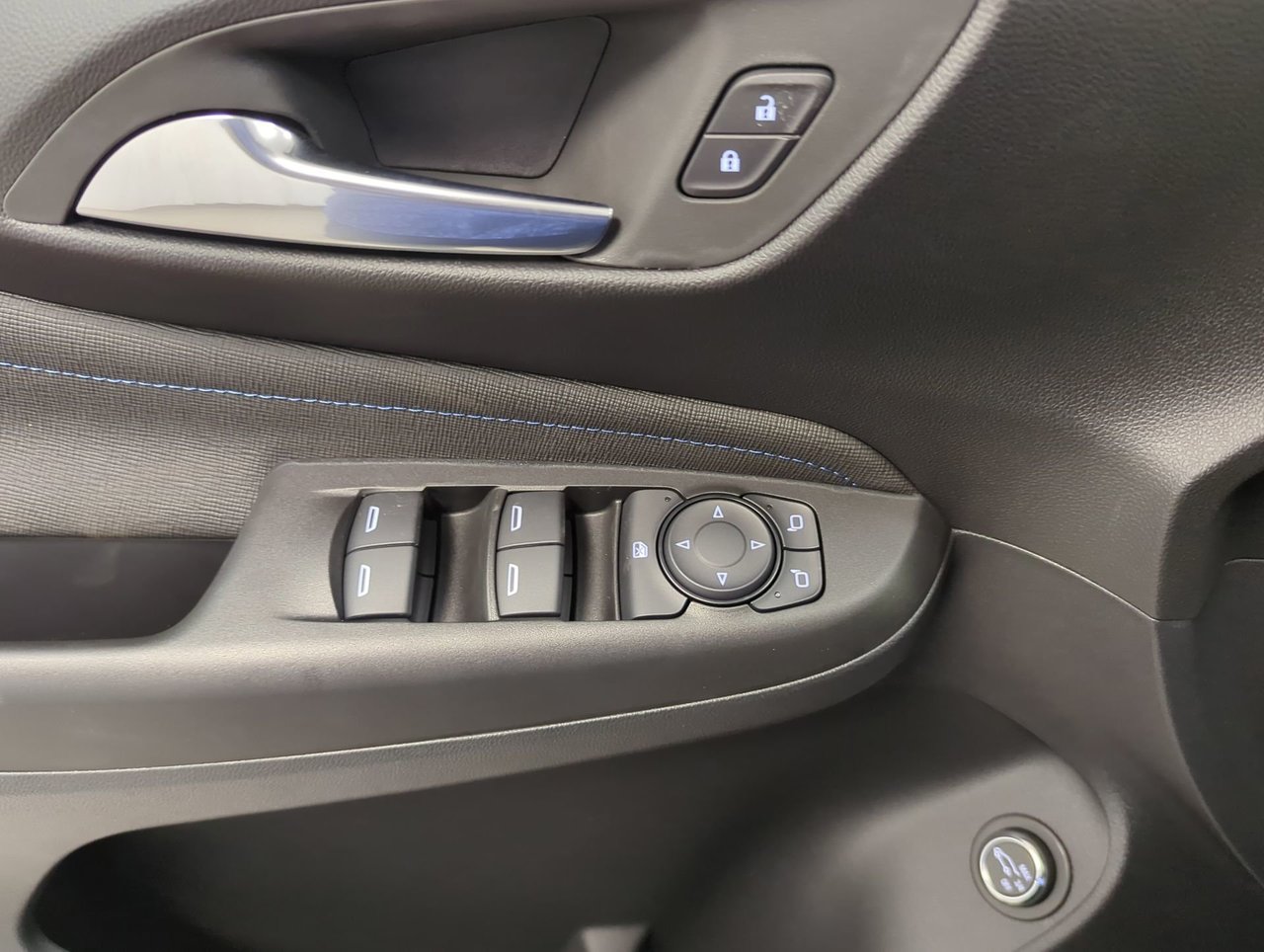 2026 Buick Envista Sport Touring-12