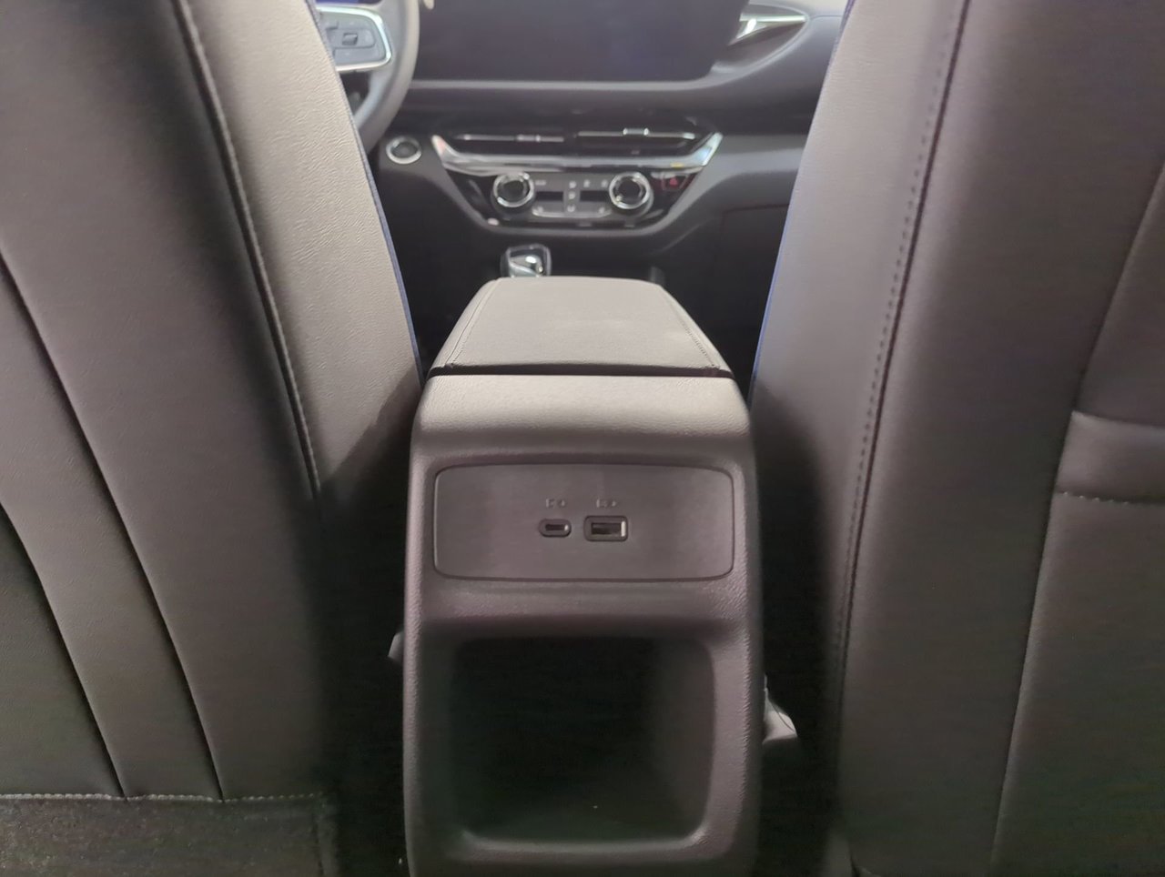 2026 Buick Envista Sport Touring-19