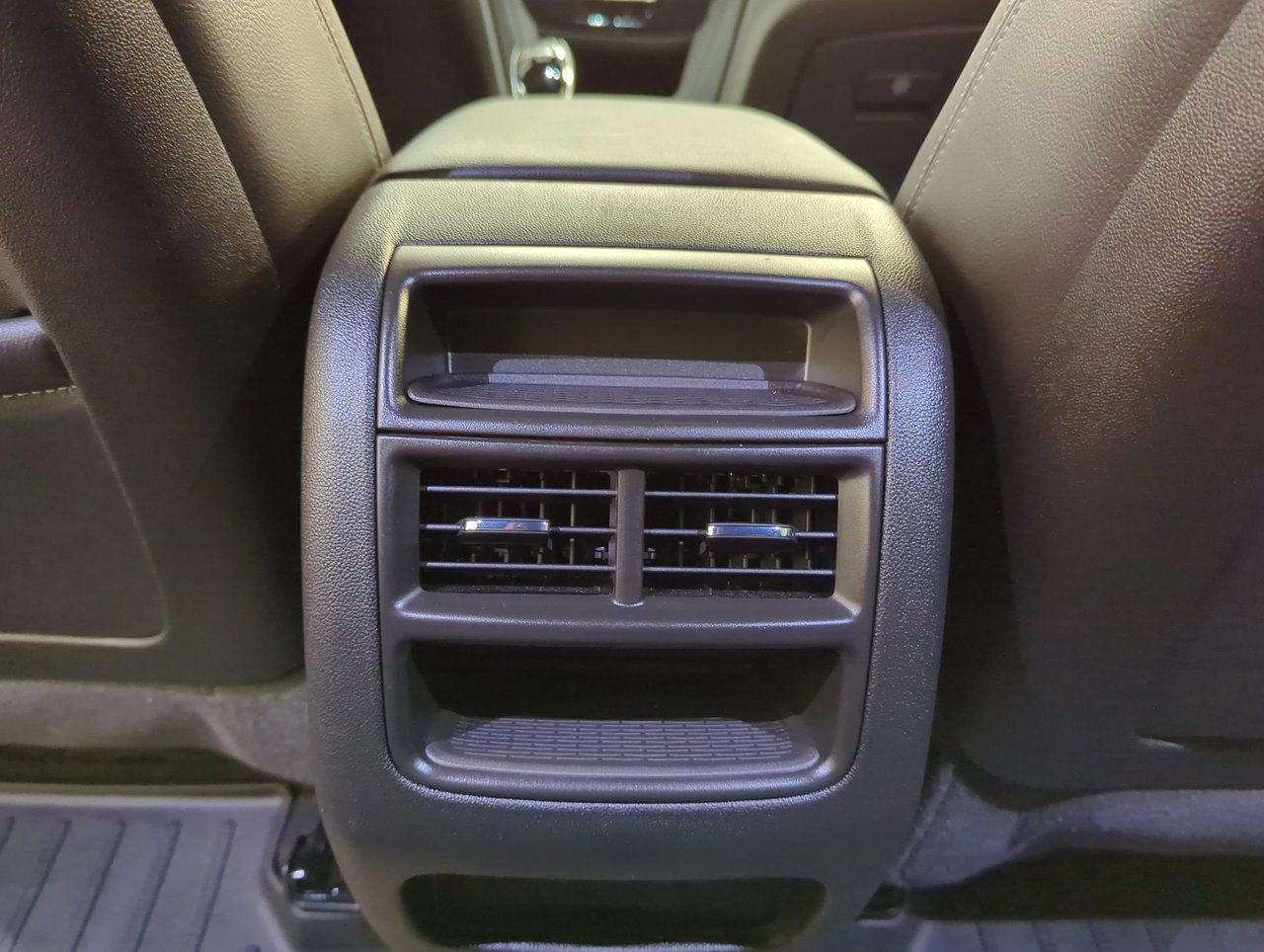 2024 Cadillac XT5 AWD Luxury-19