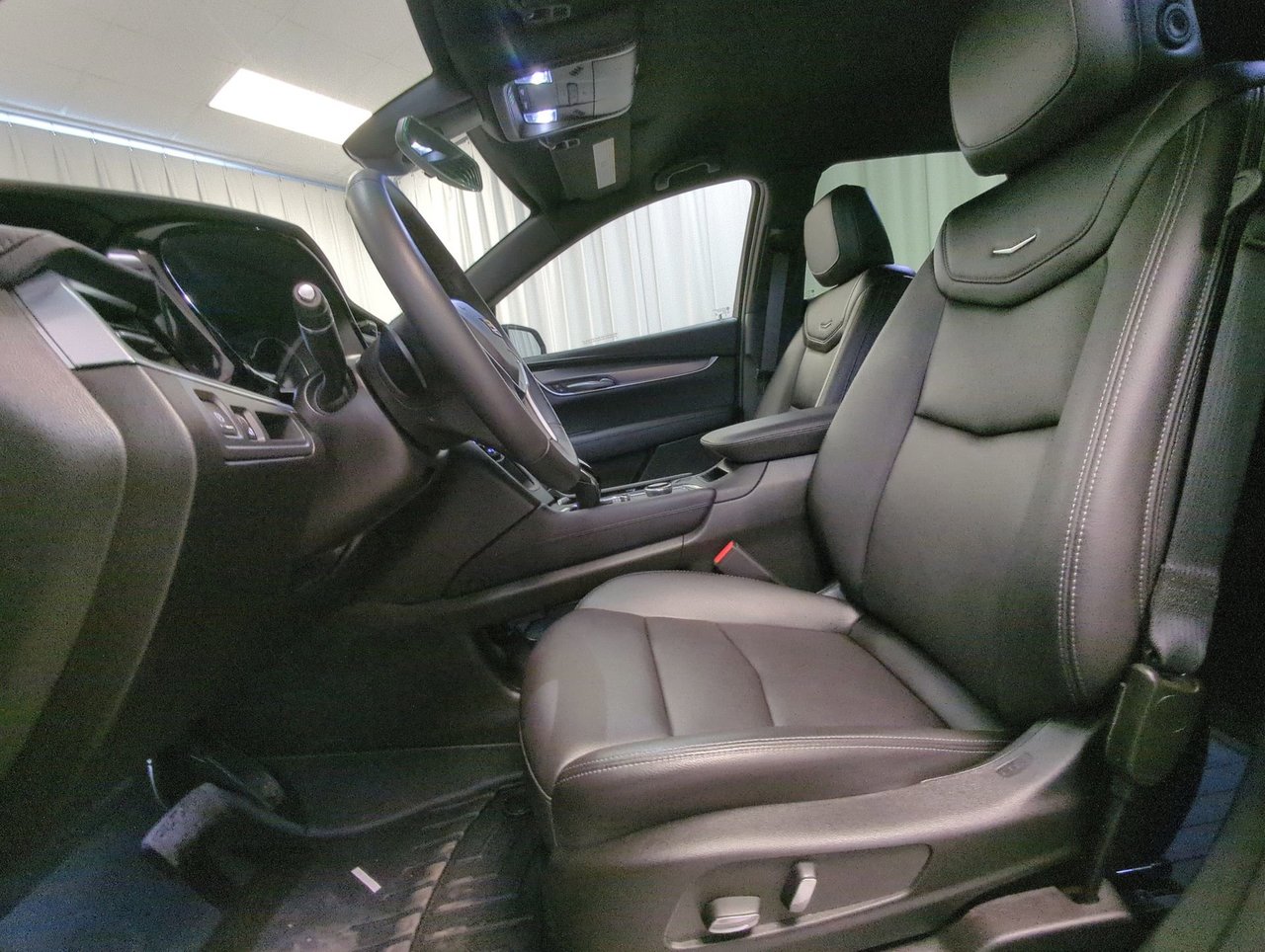 2024 Cadillac XT5 AWD Luxury-10