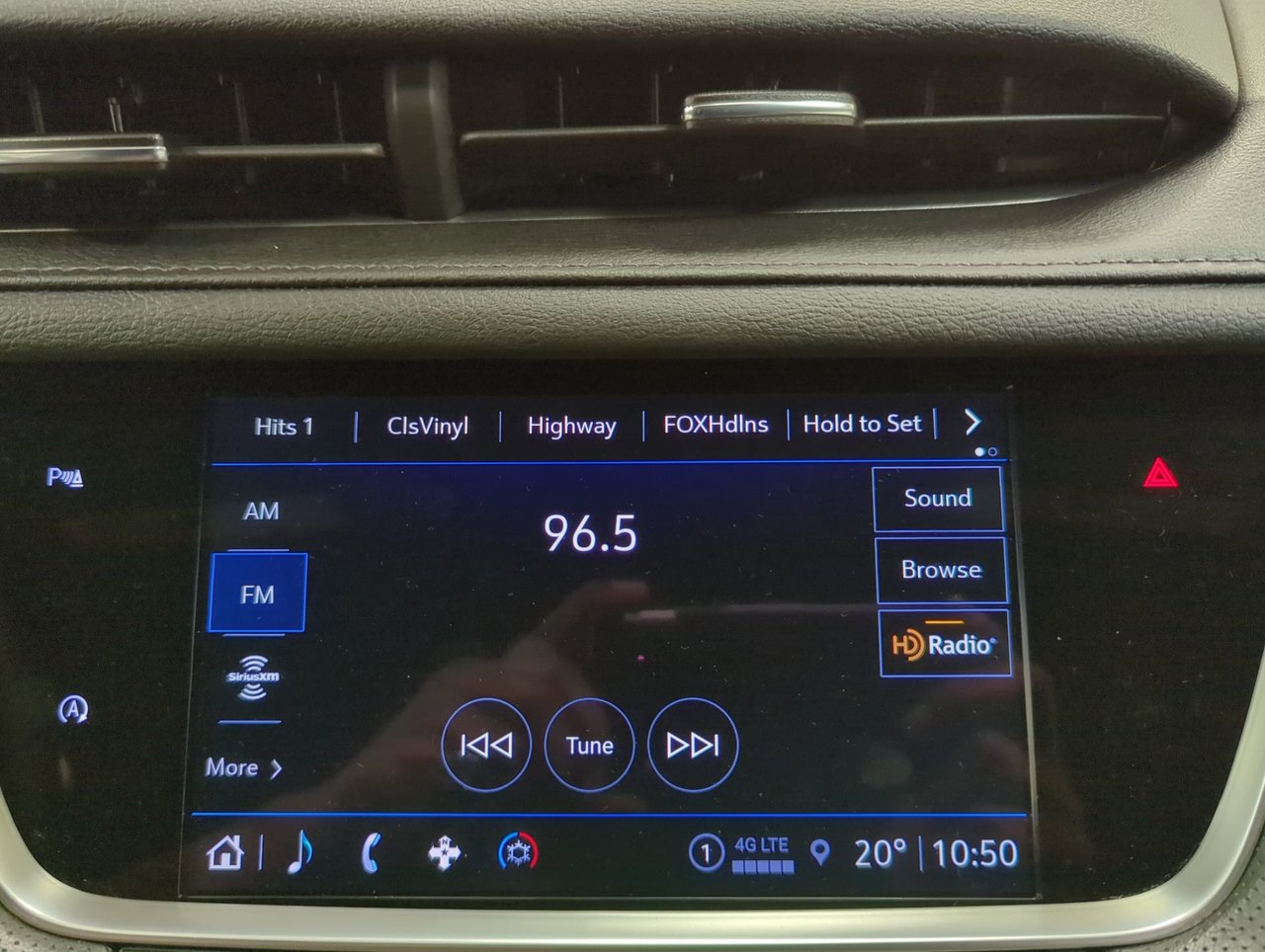 2024 Cadillac XT5 AWD Luxury-15