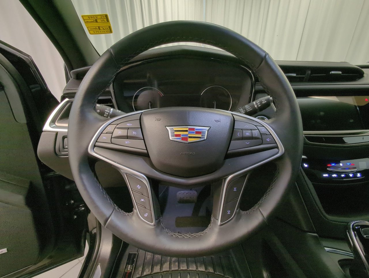 2024 Cadillac XT5 AWD Luxury-13