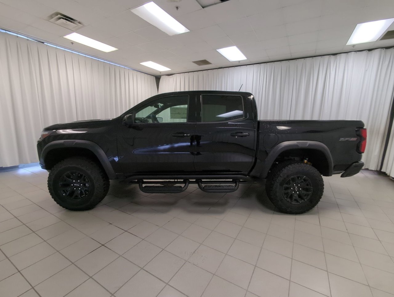 2025 Chevrolet Colorado ZR2-4
