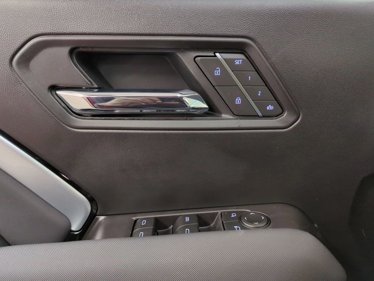 2026 Chevrolet Colorado Z71-12