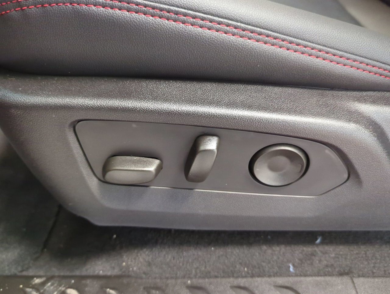 2026 Chevrolet Colorado Z71-11